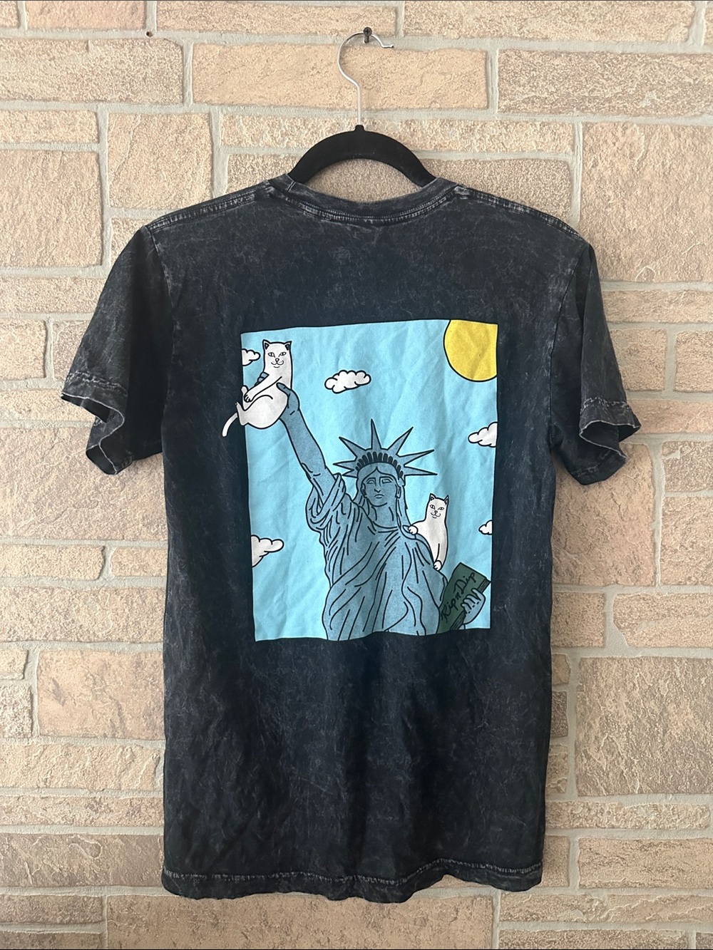 Ripndip shirt Black mineral wash Statue of Liberty shirt with pocket size S